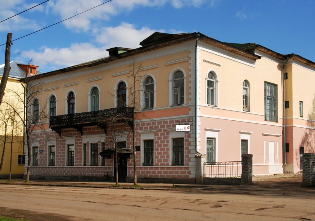 г. Ростов, ул. Ленинская, 37.jpg